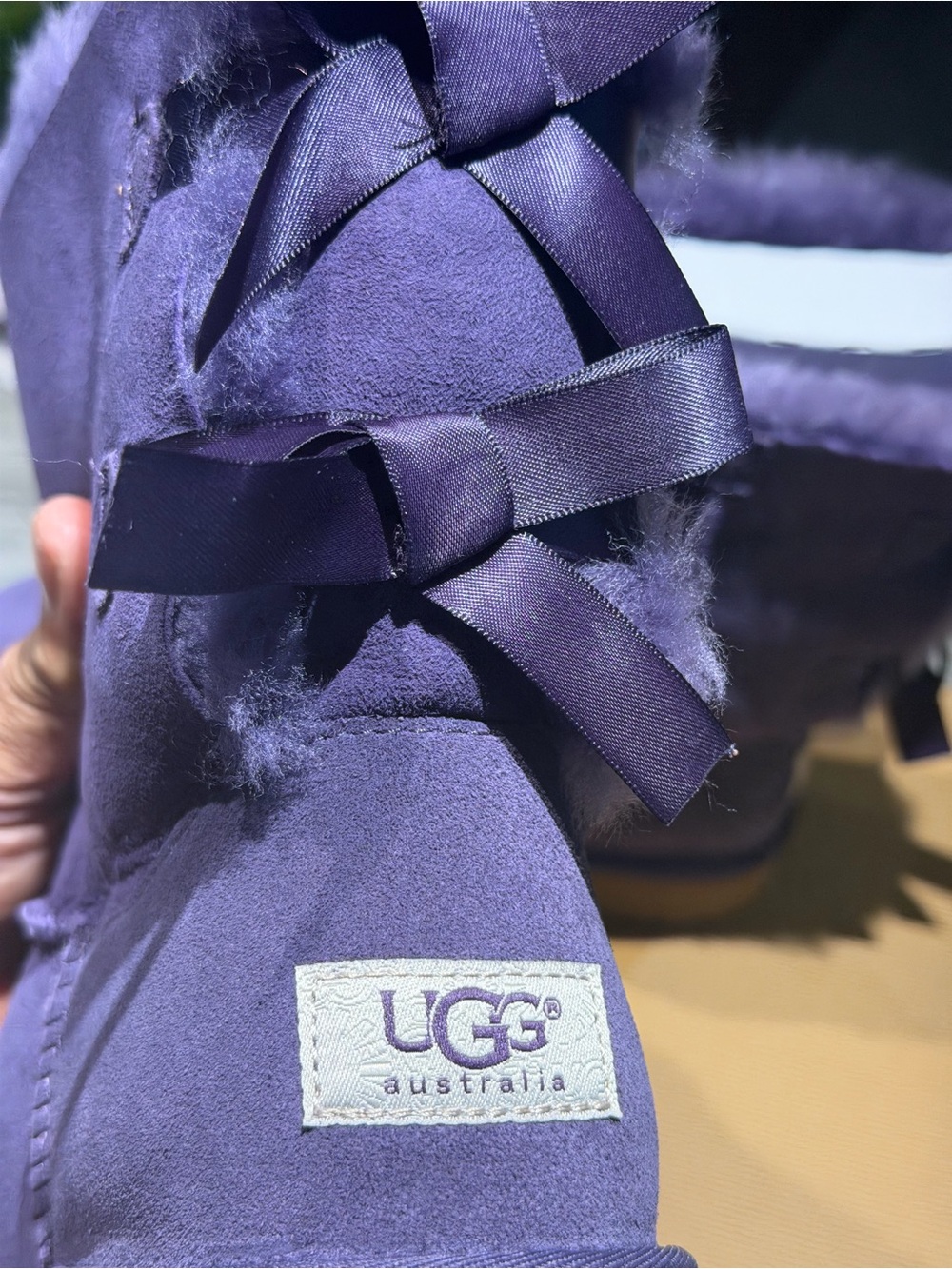UGG Women's Bailey bow size 6 - Picture 5 of 9